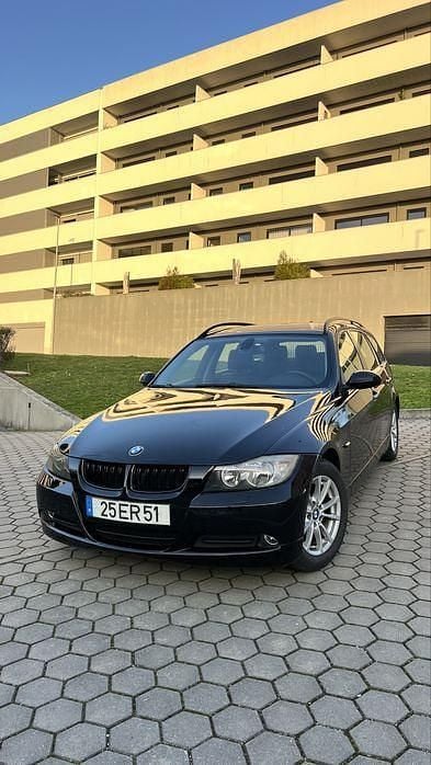 Usado BMW 318 143 HP (105 kW) 2008 Sedan