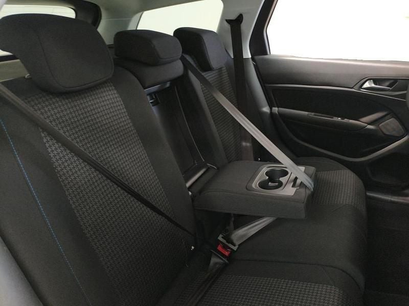 Usado Peugeot 308 SW 102 HP (75 kW) 2020 Cinzento Carrinha