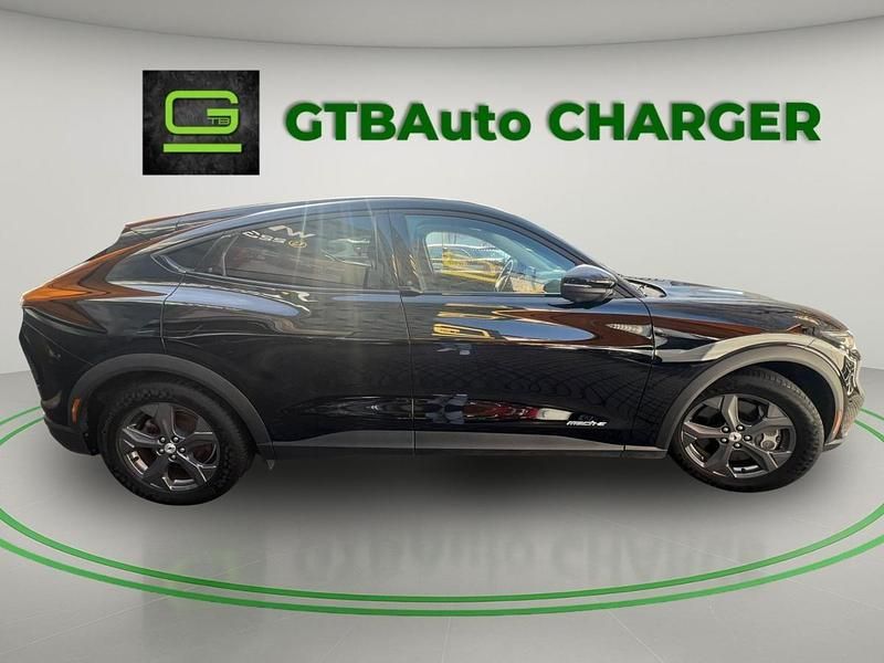 Usado Ford Mustang Mach-E Premium 197 kW (269 HP) 2022 Preto SUV