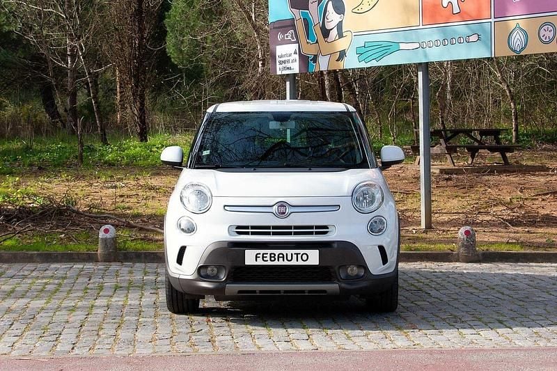 Usado Fiat 500L Trekking 95 HP (69 kW) 2016 Branco Monovolume