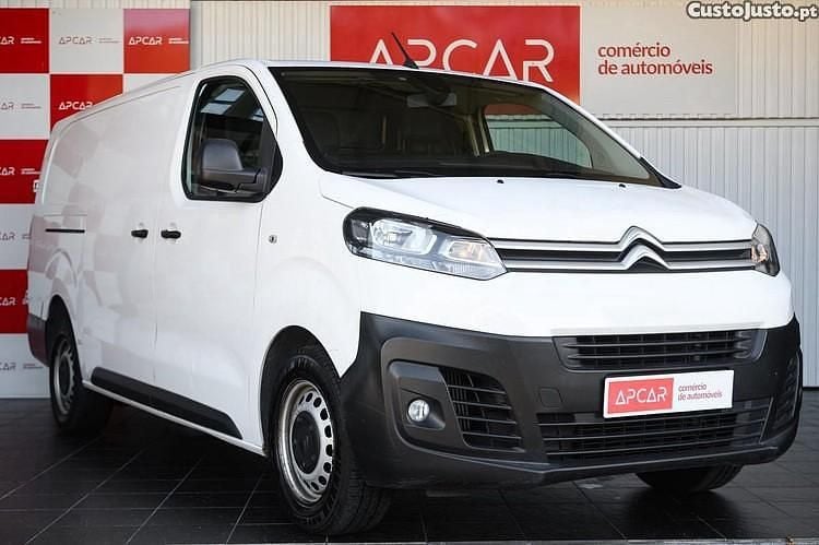 Branco Usado 2019 Citroën Jumpy Monovolume | € 16.950 (Preço justo) - Imagem 1/1