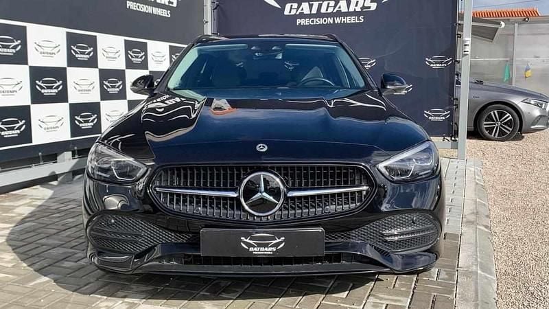 Usado Mercedes C300 313 HP (230 kW) 2023 Preto