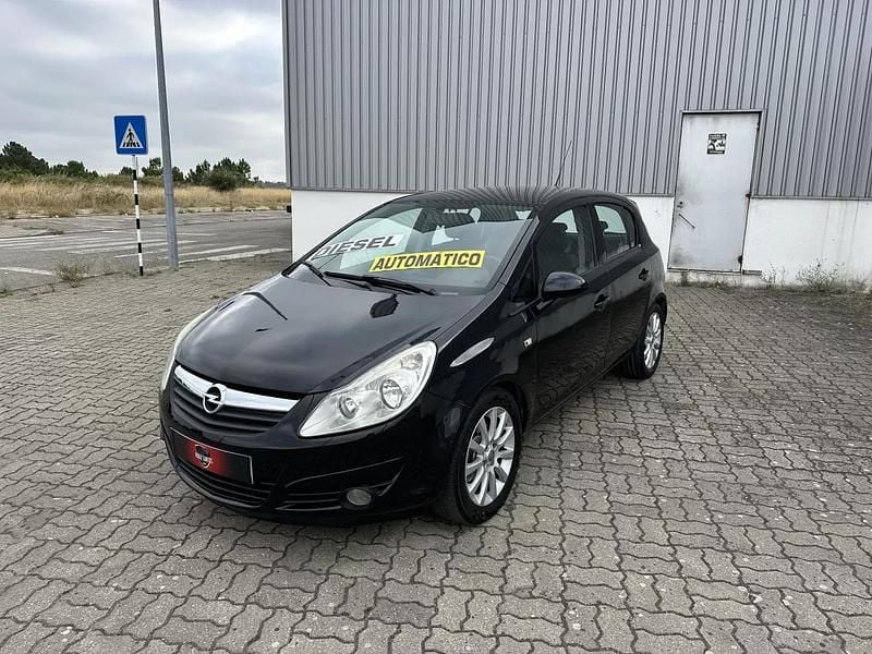 Preto Usado 2009 Opel Corsa Cosmo Citadino | € 8.390 (Bom preço) - Imagem 1/4