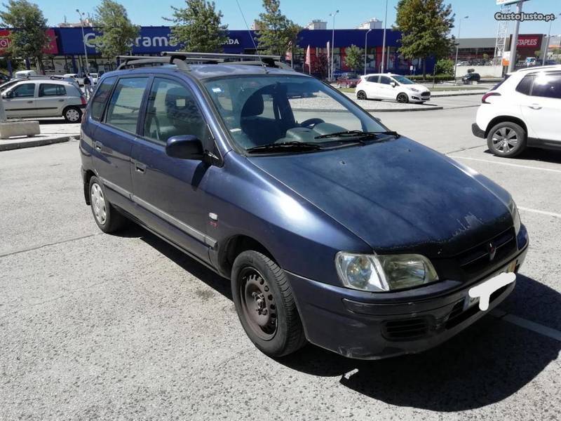 Митсубиси спейс стар 2001