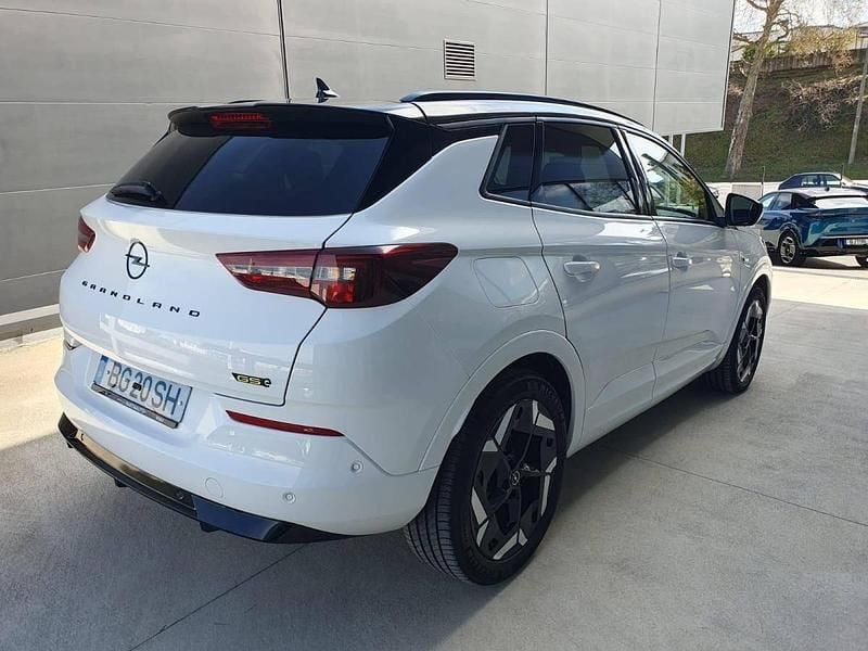 Usado Opel Grandland X GSe 300 HP (220 kW) 2024 Branco SUV