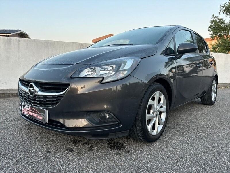 Usado Opel Corsa Elegance 100 HP (73 kW) 2022 Cinza Citadino