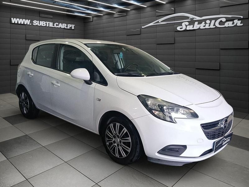 Usado Opel Corsa Color Edition 95 HP (69 kW) 2016 Branco Citadino