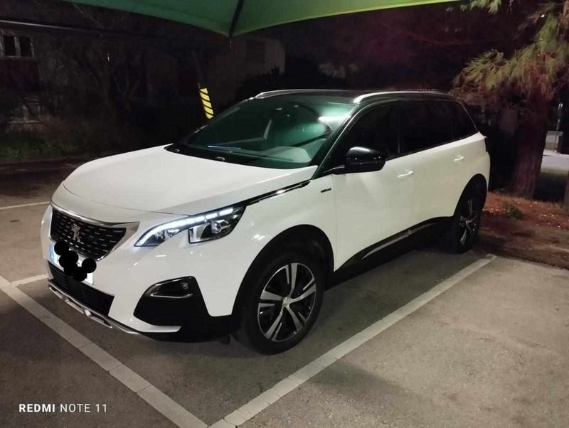 Branco Usado 2018 Peugeot 5008 Monovolume | € 20.500 (Preço justo) - Imagem 1/4