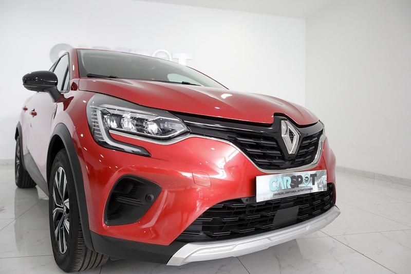 Vermelho Usado 2024 Renault Captur SUV | € 19.480 (Bom preço) - Imagem 1/4