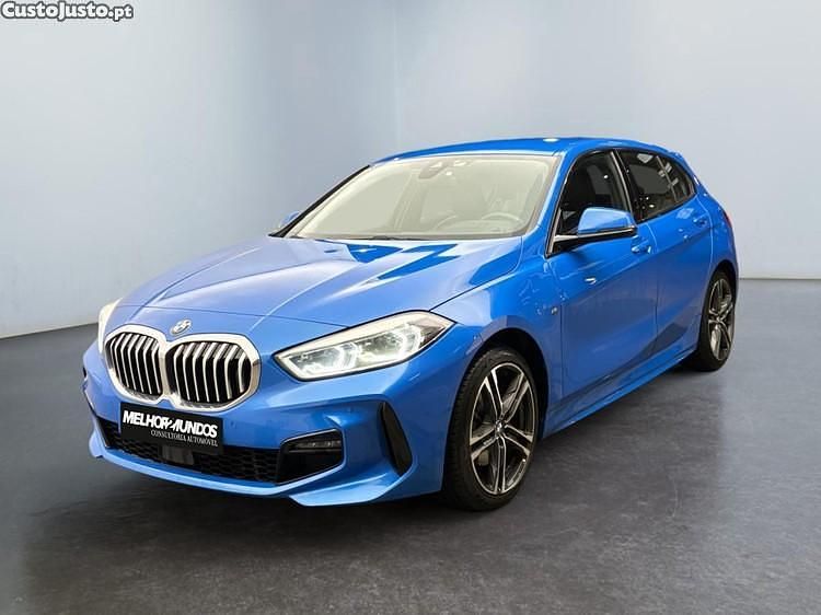 Azul Usado 2020 BMW 118 M Sport Citadino | € 27.500 (Preço justo) - Imagem 1/1