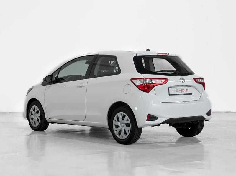 Usado Toyota Yaris 90 HP (66 kW) 2018 Branco