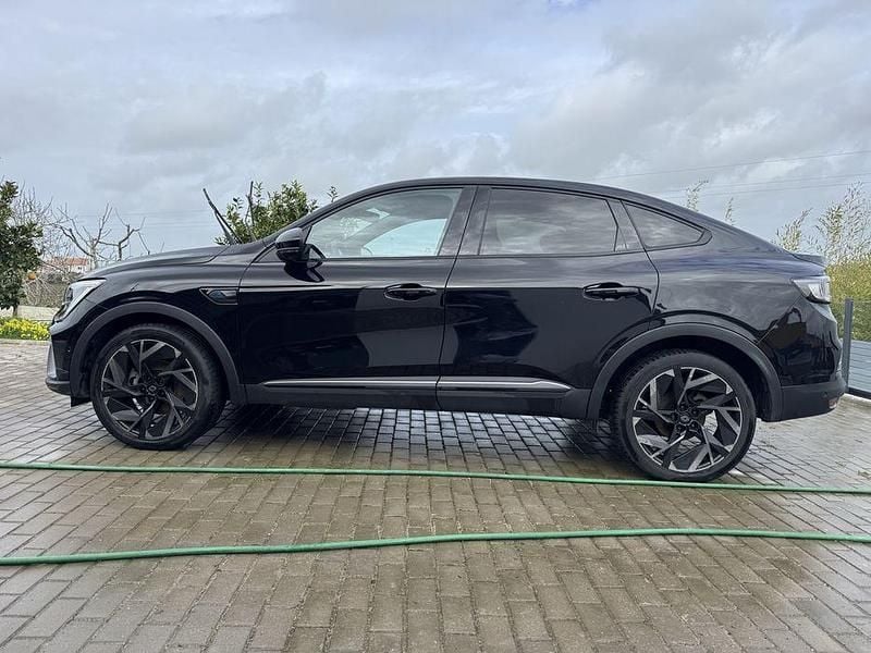 Usado Renault Arkana Esprit Alpine 145 HP (106 kW) 2024 SUV