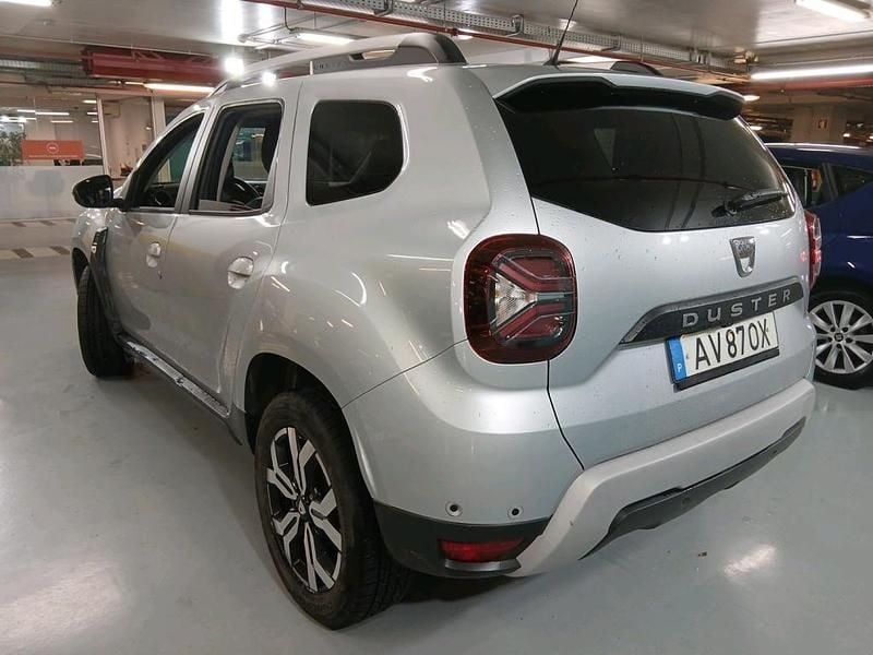Usado Dacia Duster Prestige 115 HP (84 kW) 2022 Cinza SUV