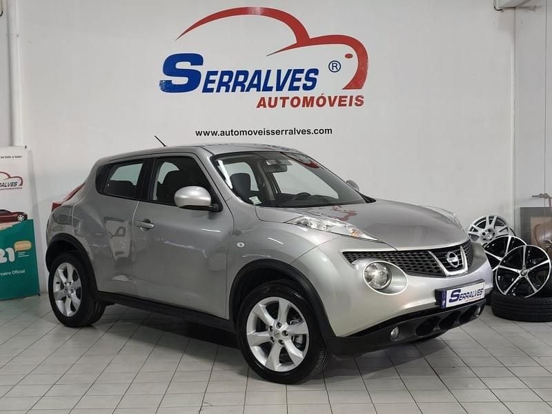 Cinzento Usado 2013 Nissan Juke SUV | € 10.900 (Preço justo) - Imagem 1/4