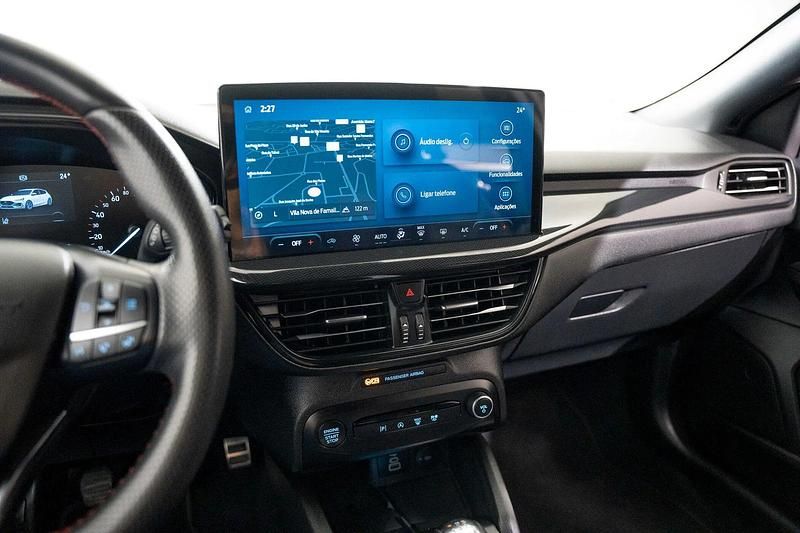 Usado Ford Focus ST-Line 125 HP (91 kW) 2022 Preto Citadino