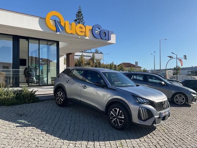 Usado Peugeot 2008 Active 102 HP (75 kW) 2023 Cinza SUV