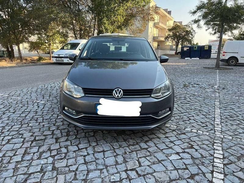 Usado 2016 VW Polo Sedan | € 9.500 (Bom preço) - Imagem 1/4