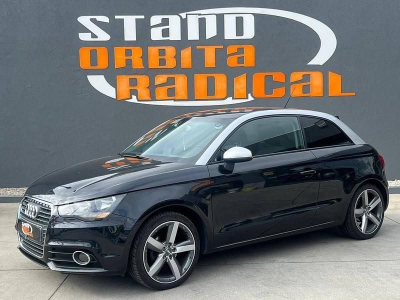 Preto Usado 2011 Audi A1 Attraction Citadino | € 9.900 (Preço justo) - Imagem 1/4