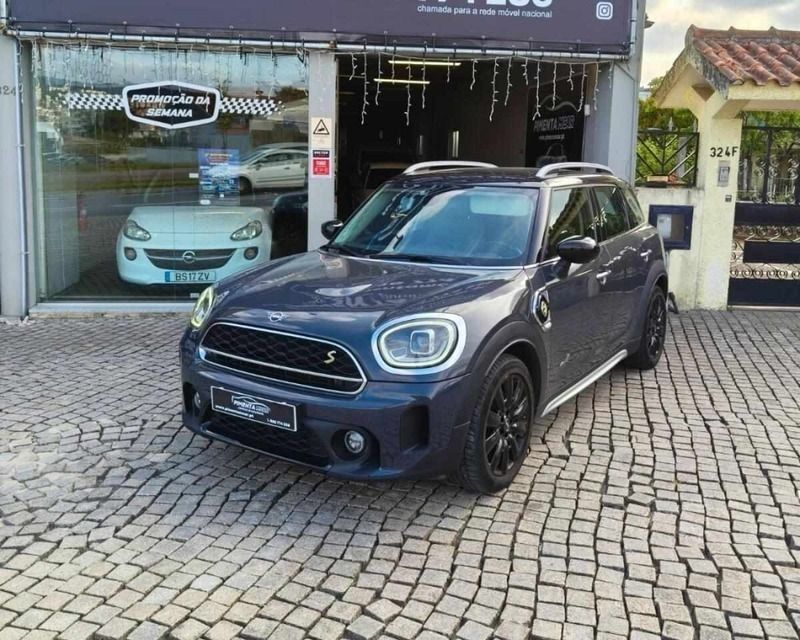 Cinzento Usado 2020 Mini Countryman SUV | € 26.000 (Preço justo) - Imagem 1/4