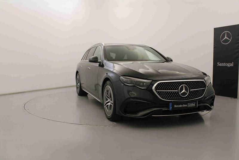 Cinzento Usado 2024 Mercedes E300 Carrinha | € 69.990 (Caro) - Imagem 1/4