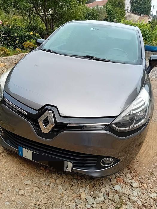 Usado 2016 Renault Clio IV Sedan | € 8.500 (Bom preço) - Imagem 1/4