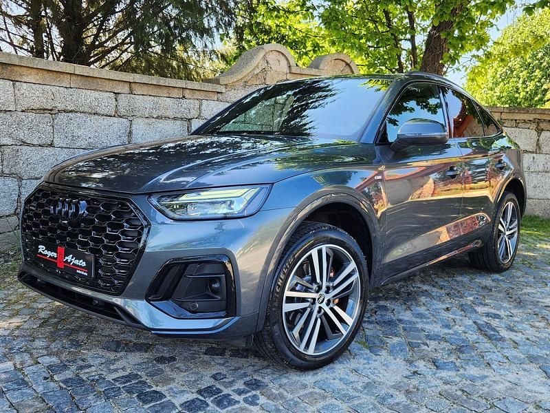Cinza Usado 2022 Audi Q5 S-Line SUV | € 57.490 - Imagem 1/4