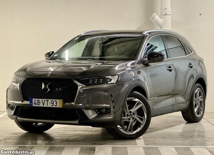 Cinza Usado 2018 DS Automobiles DS7 Crossback So Chic SUV | € 22.900 (Super Preço) - Imagem 1/1