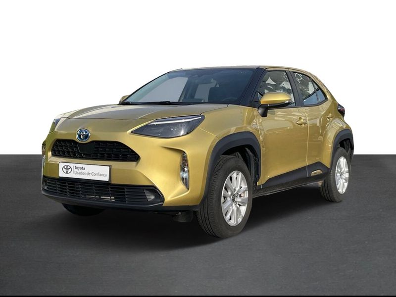 Dourado (pintura metalizada) Usado 2024 Toyota Yaris Comfort Sedan | € 26.750 (Preço elevado) - Imagem 1/4