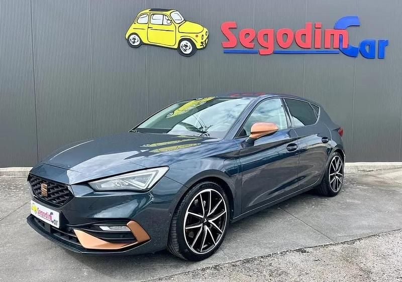 Cinzento Usado 2020 Seat Leon FR | € 18.690 (Preço justo) - Imagem 1/4