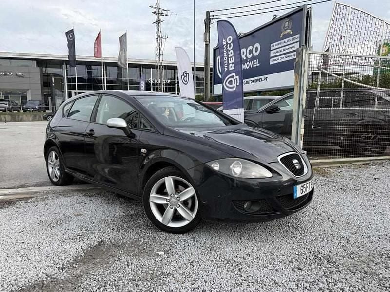 Preto Usado 2008 Seat Leon | € 4.990 (Bom preço) - Imagem 1/4