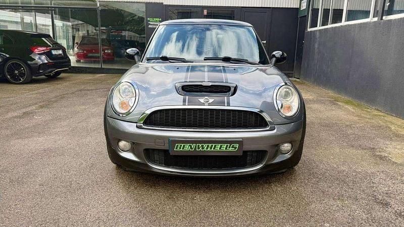 Usado Mini Cooper 175 HP (128 kW) 2007 Cinzento Citadino