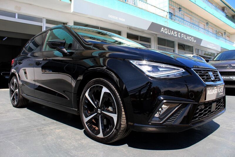 Preto Usado 2023 Seat Ibiza FR | € 18.990 (Preço justo) - Imagem 1/4