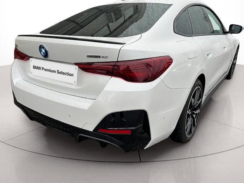 Usado BMW i4 Comfort Edition 250 kW (340 HP) 2024 Sedan