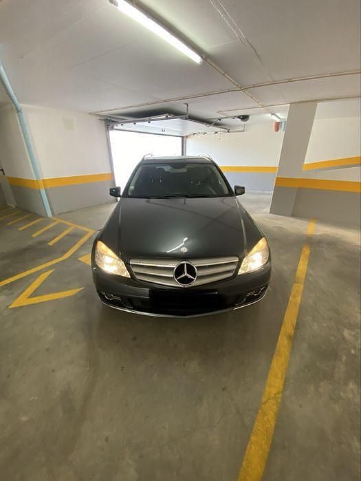Usado 2010 Mercedes C220 | € 11.000 (Super Preço) - Imagem 1/4