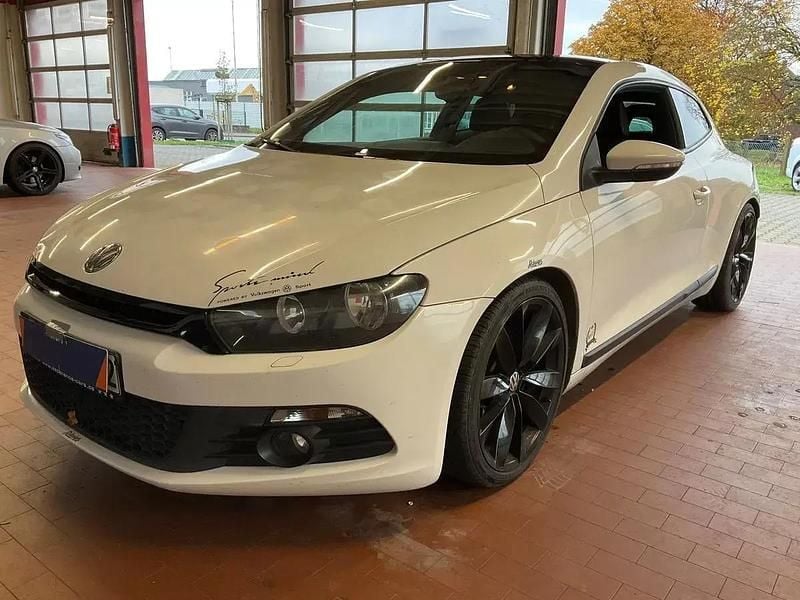 Branco Usado 2012 VW Scirocco Sport Coupé | € 11.490 (Preço justo) - Imagem 1/4