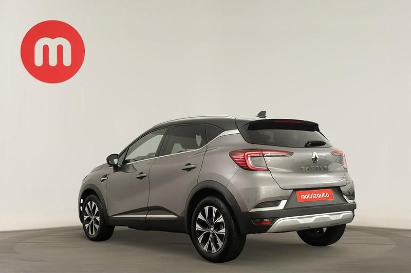 Usado Renault Captur Techno 100 HP (73 kW) 2023 SUV