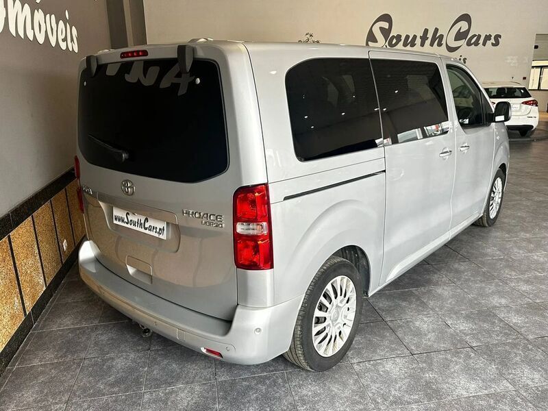 Usado Toyota Proace Verso Team 150 HP (110 kW) 2019 Cinza Carrinha