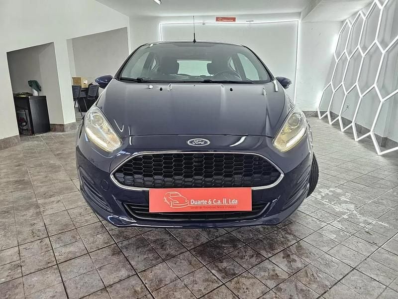 Usado Ford Fiesta Trend 60 HP (44 kW) 2017 Azul escuro Citadino