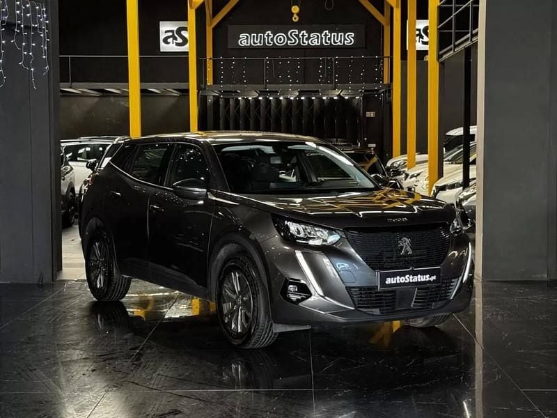 Cinza escuro Usado 2020 Peugeot 2008 Active SUV | € 16.990 (Preço justo) - Imagem 1/4