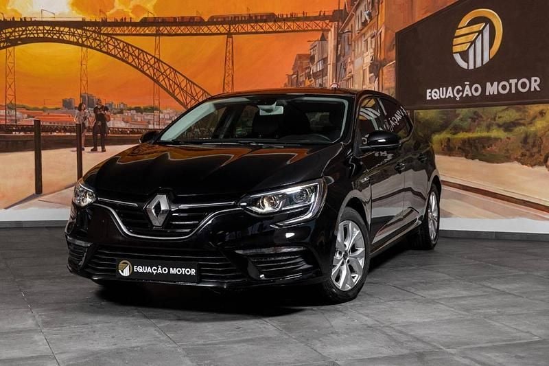 Usado Renault Mégane IV LIMITED 115 HP (84 kW) 2020 Preto