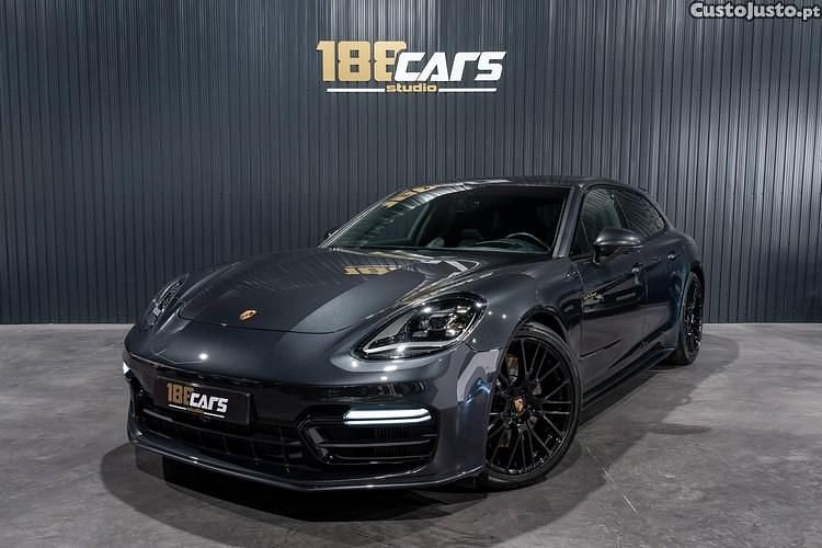 Cinza Usado 2021 Porsche Panamera S E-Hybrid Platinum Edition Sedan | € 91.900 (Caro) - Imagem 1/1