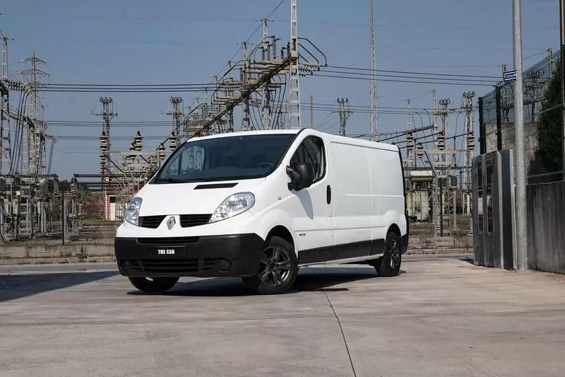 Branco Usado 2013 Renault Traffic | € 11.600 - Imagem 1/4