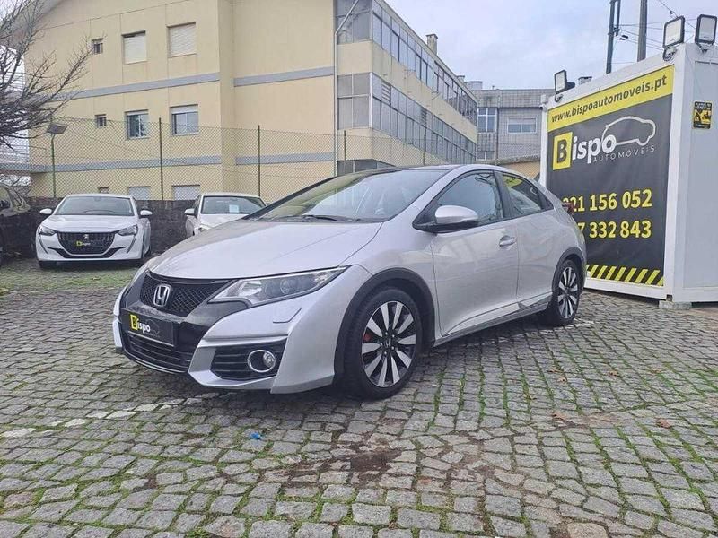 Usado Honda Civic Sport 120 HP (88 kW) 2016 Cinzento Coupé