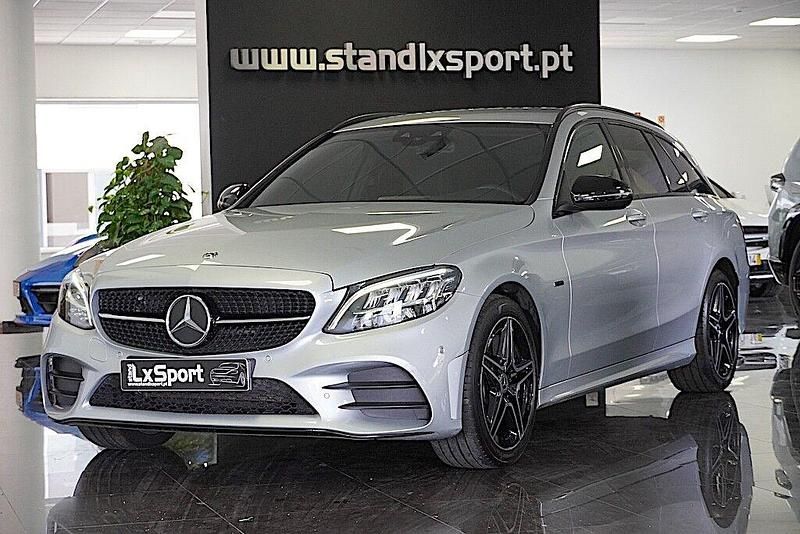 Cinza Usado 2021 Mercedes C300 AMG line Carrinha | € 36.990 (Preço justo) - Imagem 1/4