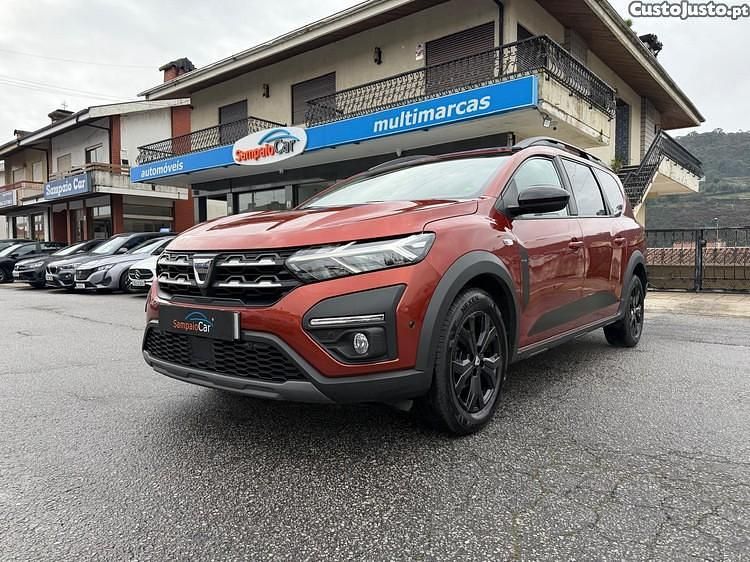 Castanho Usado 2022 Dacia Jogger Extreme Monovolume | € 13.990 (Super Preço) - Imagem 1/1