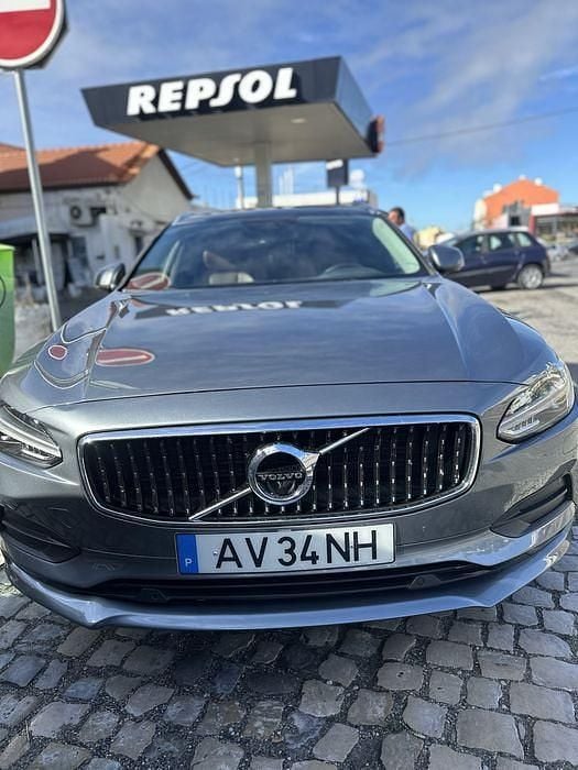Usado 2017 Volvo V90 Carrinha | € 17.950 (Preço elevado) - Imagem 1/4