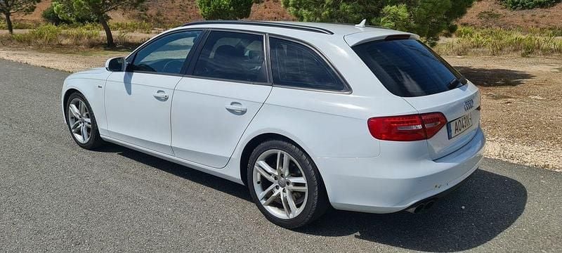 Usado 2014 Audi A4 S-Line Sedan | € 14.000 (Preço elevado) - Imagem 1/4