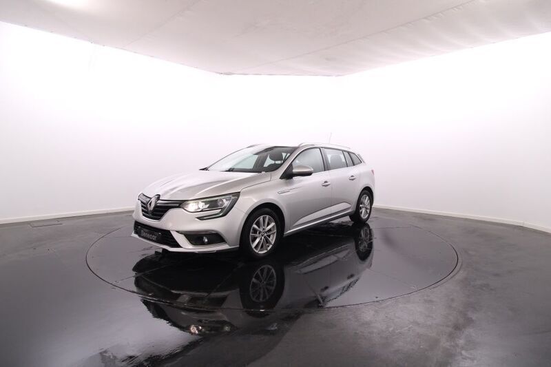 Cinzento Usado 2018 Renault Mégane IV Carrinha | € 18.450 (Caro) - Imagem 1/4