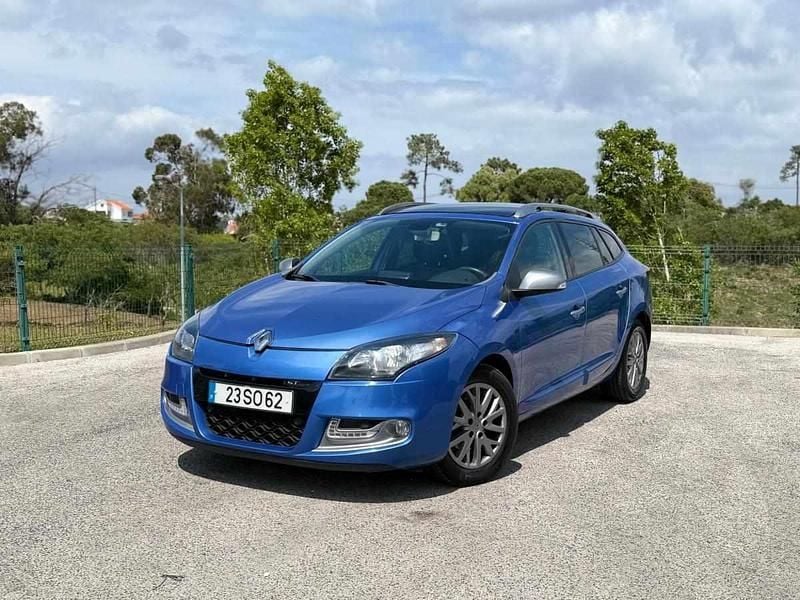 Azul Usado 2013 Renault Mégane GrandTour Carrinha | € 6.250 (Preço justo) - Imagem 1/4