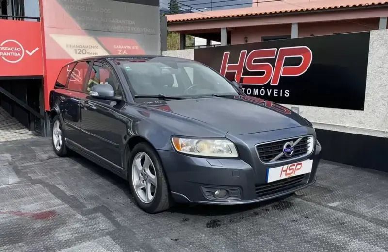Cinza escuro Usado 2012 Volvo V50 Momentum Carrinha | € 10.990 - Imagem 1/4